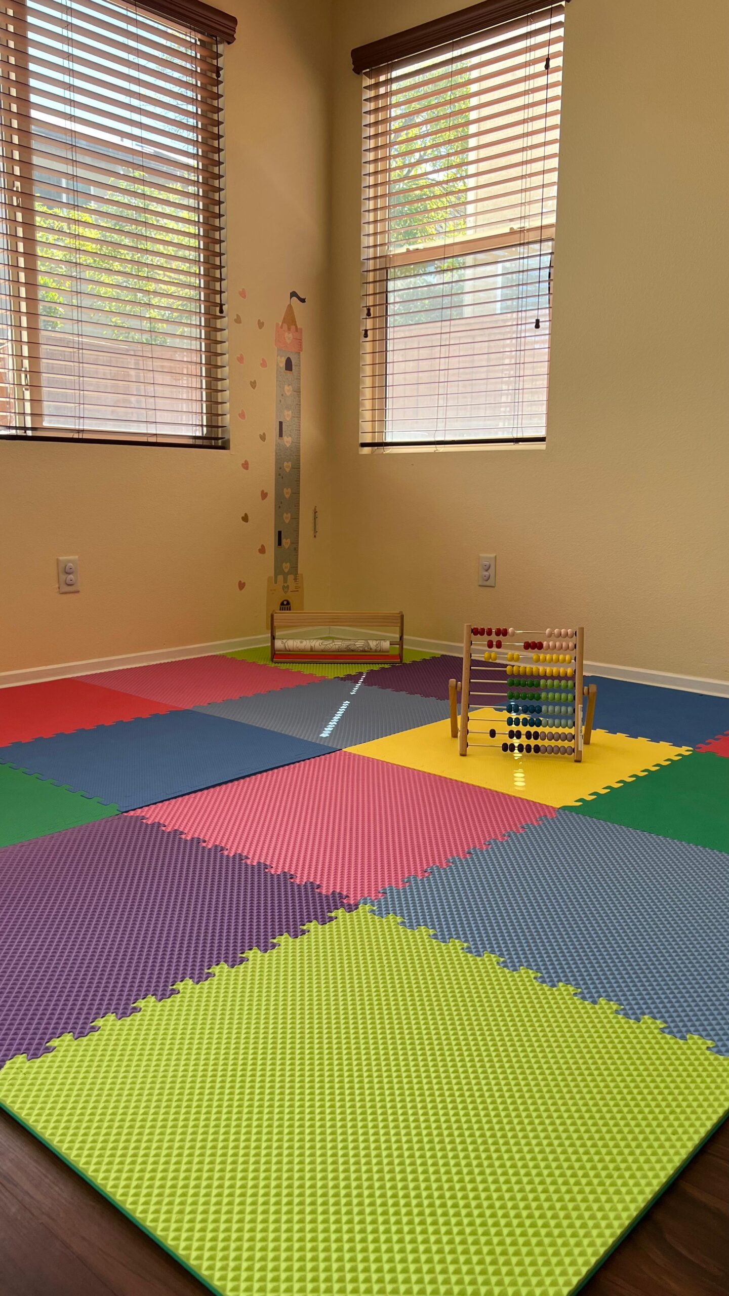 Happy Daycare & Montessori Montessori play
